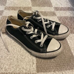 Black converse size youth 3